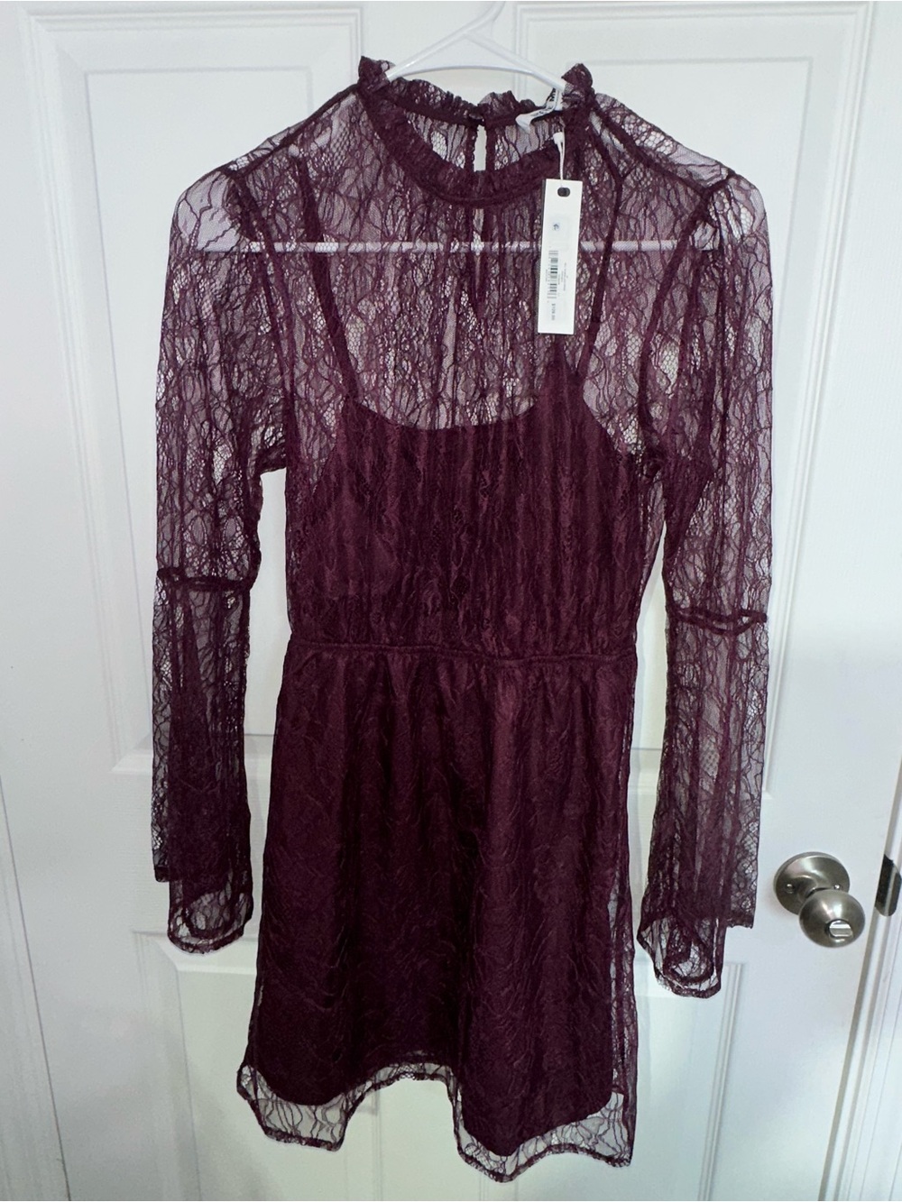Steve Madden Burgundy Lace Long-Sleeve Mini Dress